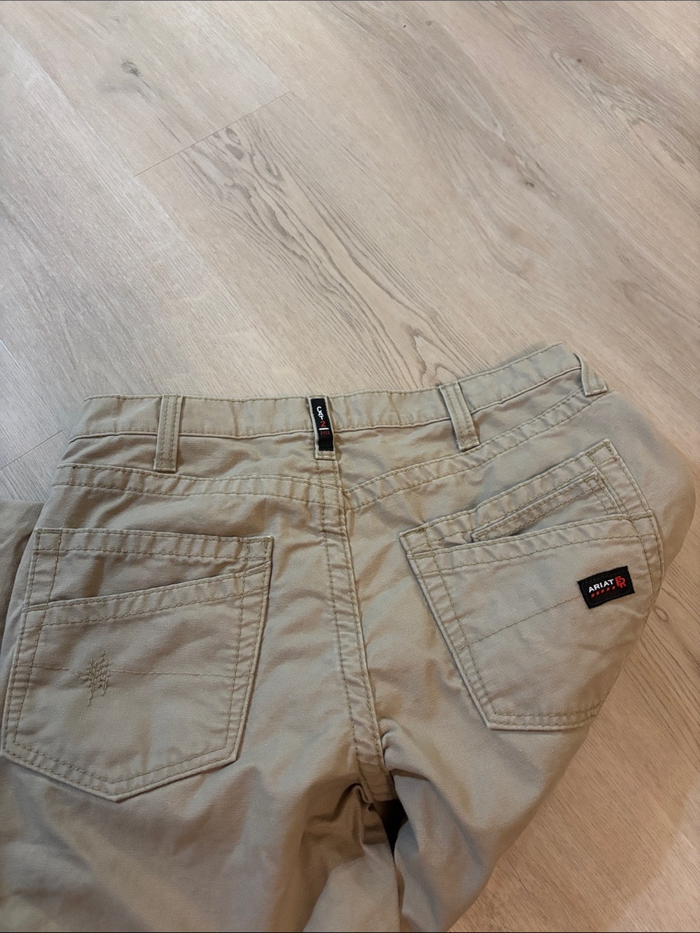 Ariat Jeans Mens FR M4 Relaxed Boot Flame Resistant Work Denim Khaki 32 x 38 - Picture 6 of 7